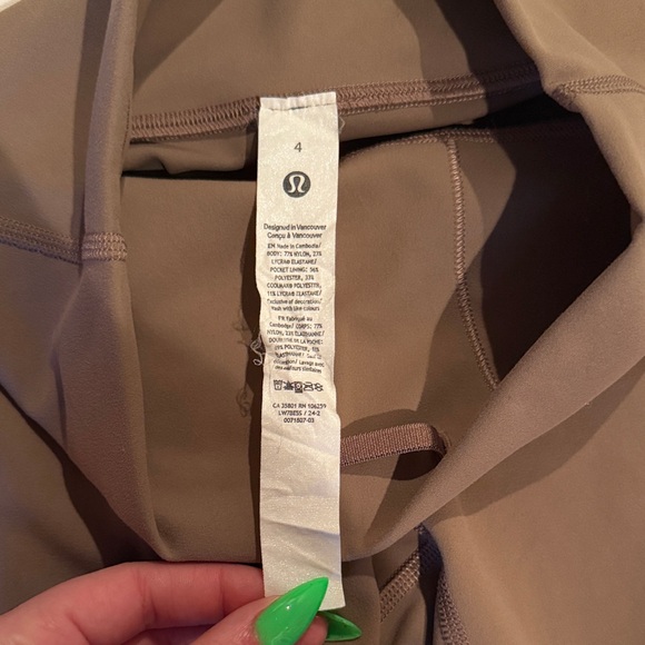 lululemon align high rise tan biker shorts size 4 - Picture 2 of 5